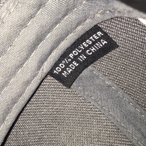 Hat - Picture 2 of 3